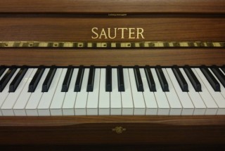 SAUTER 　製造年　-製造番号