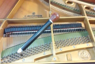 その後のお付き合い　1975年製 ベヒシュタインL　購入後6年　輸入ピアノ　BECHSTEIN