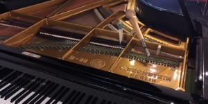 ｢岩渕純　ピアノコンサート」　2018.8.4　に向けて調律中！
