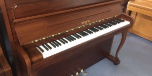 Newピアノ情報　プレイエル　115チッペンデール　