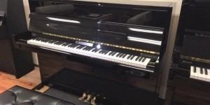 C.BECHSTEIN　アカデミー　A114　 Modern　新品　入荷しました　輸入ピアノ　ピアノパッサージュ