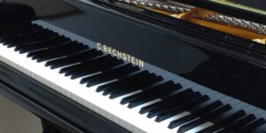 C.BECHSTEIN-M180 の納品に行きました。
